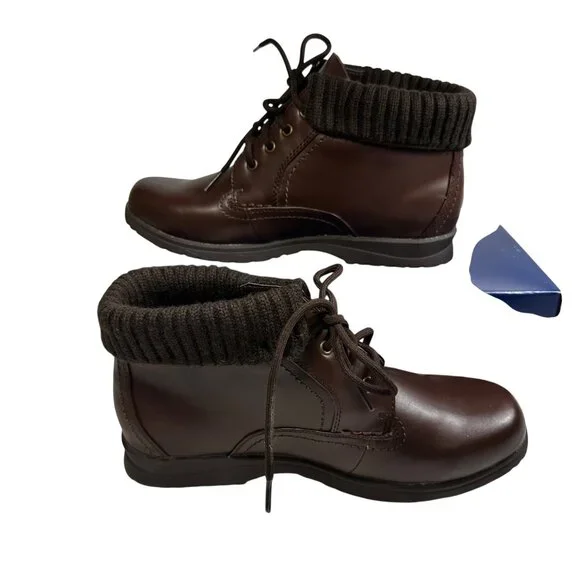 Basic Editions Womens Brown Ankle Boots Size 9.5 Knit Cuff Lace-Up Closure - Picture 2 of 8
